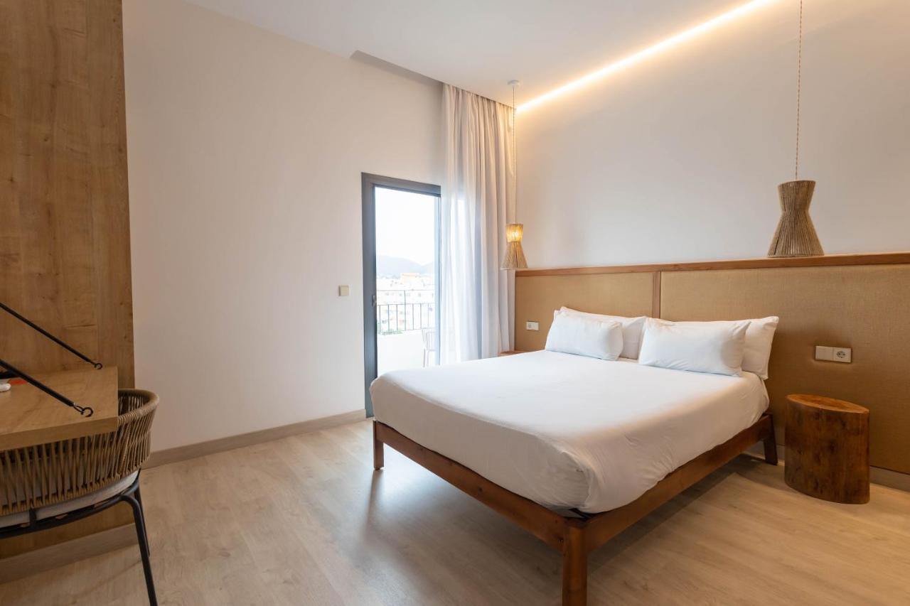 Play Hotel Ibiza - Adults Only מראה חיצוני תמונה